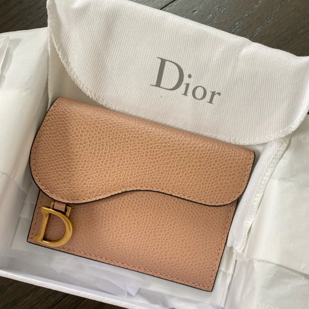 DIOR Saddle Flap Card Holder  - Blush Grained Calfskin